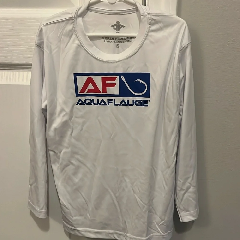Aquaflauge activewear